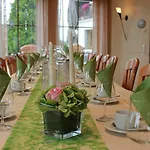 Kastanienhof Hotel 3*