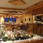 Kastanienhof Hotel
