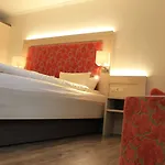 Kastanienhof Hotel