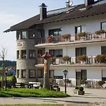 Hotel Kastanienhof 3*