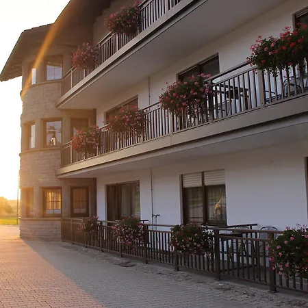 Hotel Kastanienhof 3*
